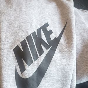NIKE JOGGER SWEATPANTS